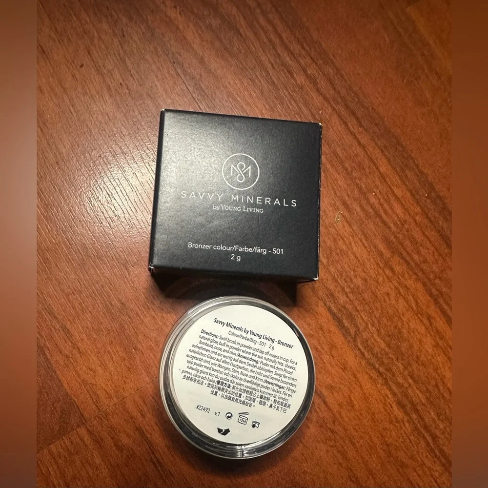 Savvy Minerals Bronzer by Young Living